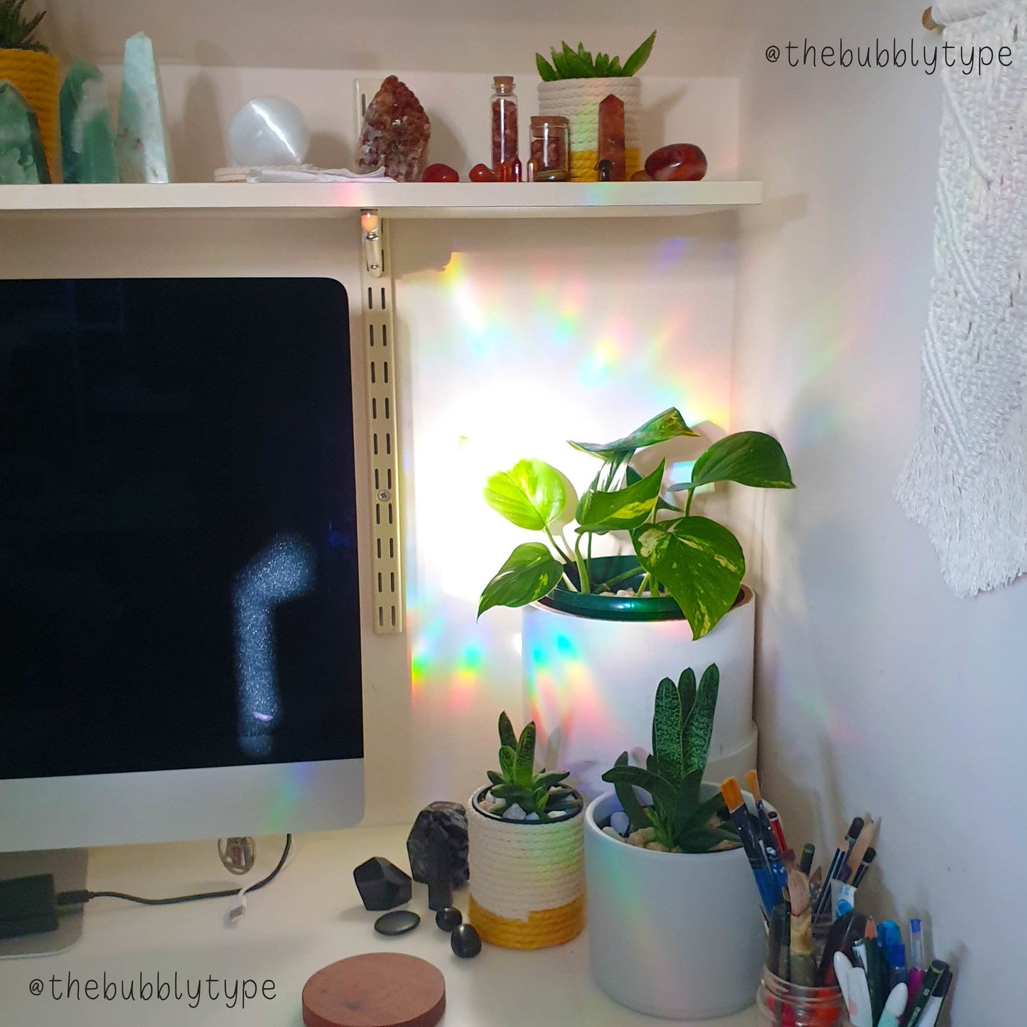 Rainbow light reflections across the room. Looks great next to plants and crystals. Perfect home decor and makes the best gift for children and adults on their birthday or on Christmas.